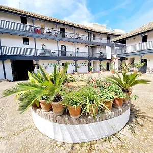 apartamento-con-patio-sevillano.es-andalucia.com/