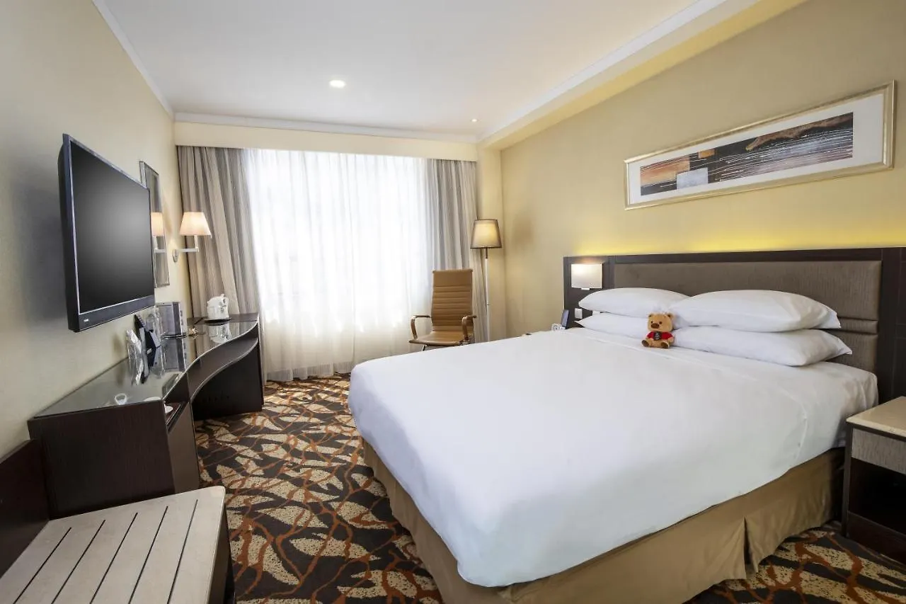 Metropark Hotel Kowloon Hong Kong 4*,