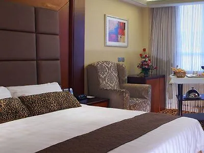 Metropark Hotel Kowloon Hong Kong 4*,